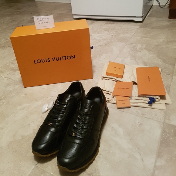 SOLD !!! Louis Vuitton X Supreme Runaway Black Gum - Picture 2 of 4
